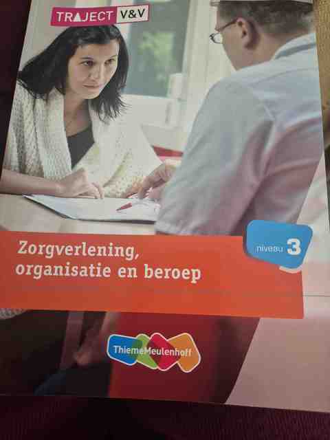 9789006924985-Traject-Zorg-Zorgverl.-organisatie-en-beroep-niveau-3-Basisboek