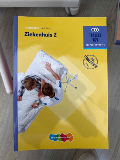 9789006953527-Traject-Combipakket-Niveau-4-ziekenhuis-2-Theorieboek