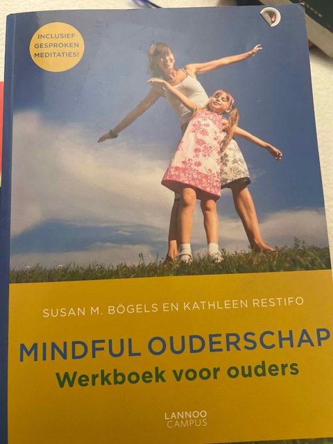 9789401411554-Mindful-ouderschap