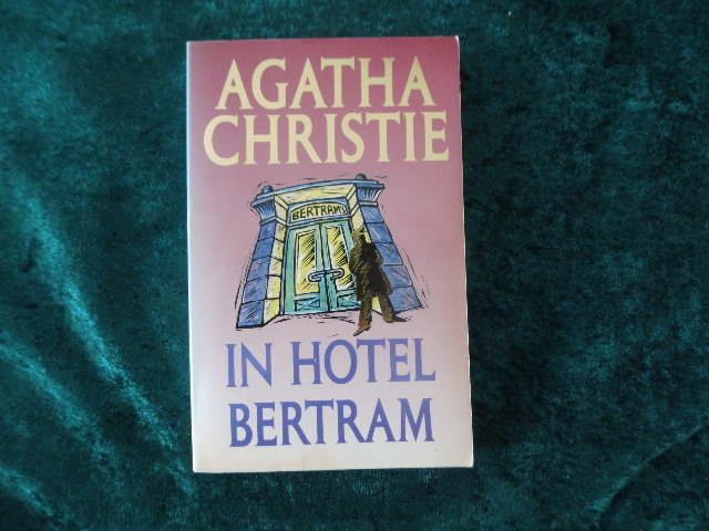 9789024516575-In-Hotel-Bertram