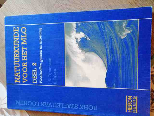 9789031327478-Natuurkunde-voor-het-MLO-2-Vloeistoffen-gassen-en-uitzetting