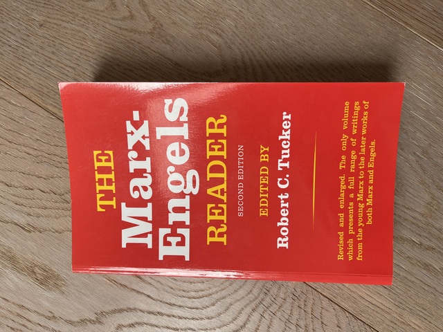 9780393090406-The-Marx-Engels-Reader