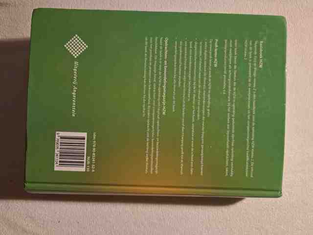 9789085241324-Helpende-Zorg-Welzijn-Niveau-2