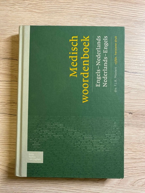 9789031361106-Medisch-woordenboek-Engels-NederlandsNederlands-Engels