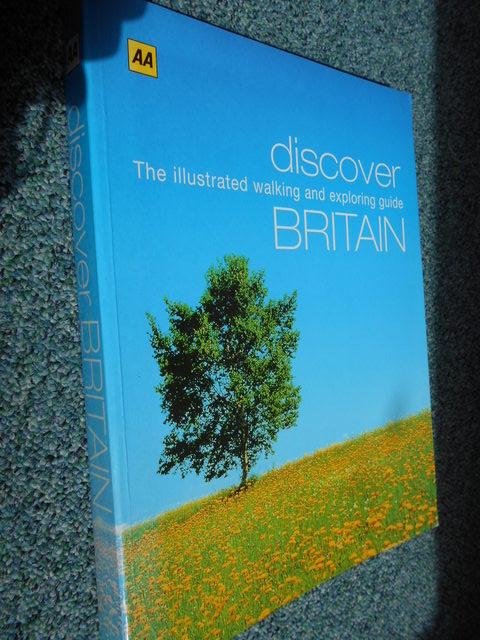 9780749531522-Discover-Britain-the-illustrated-walking-and-exploring-guide.