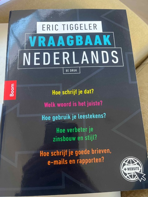 9789024428182-Vraagbaak-Nederlands