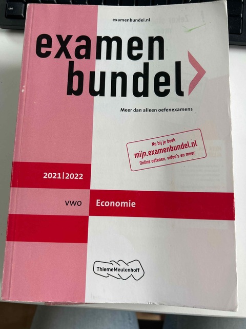 9789006491630-Examenbundel-vwo-Economie-20212022