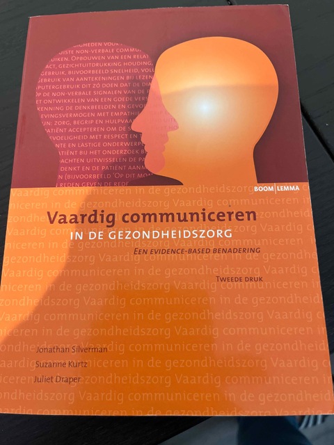 9789059314511-Vaardig-communiceren-in-de-gezondheidszorg