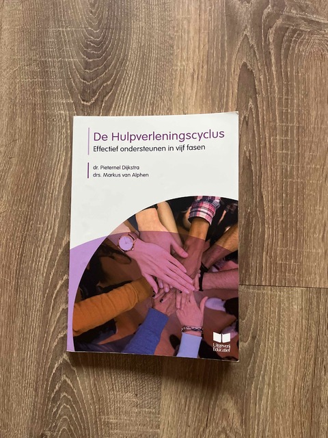 9789041510778-De-Hulpverleningscyclus