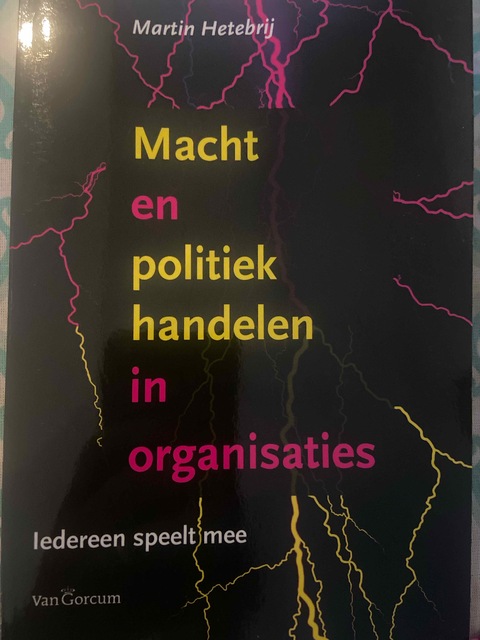 9789023242017-Macht-en-poltiek-handelen-in-organisaties