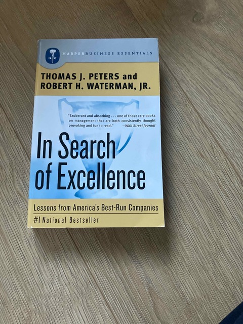 9780060548780-In-Search-of-Excellence