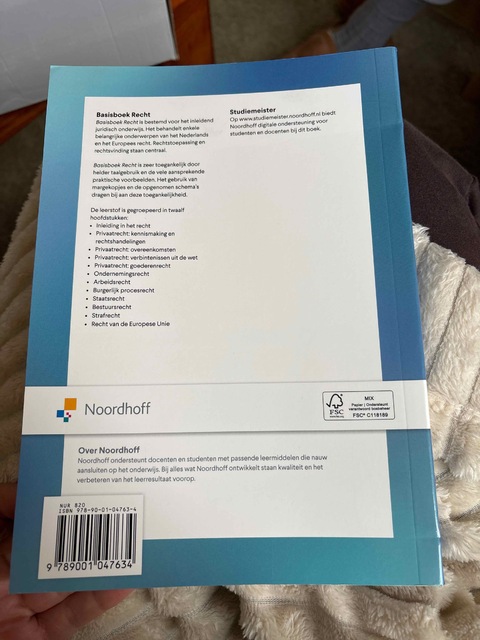 9789001047634-Basisboek-Recht