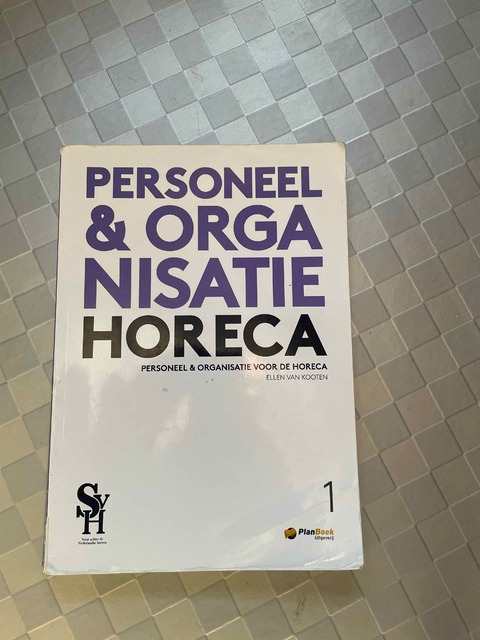 9789052110646-Personeel-en-organisatie-voor-de-horeca-1