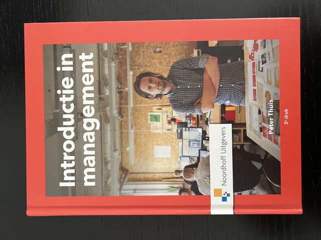 9789001876913-Introductie-in-management