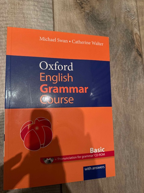 9780194420778-Oxford-English-Grammar-Course-Basic-with-Answers-CD-ROM-Pa