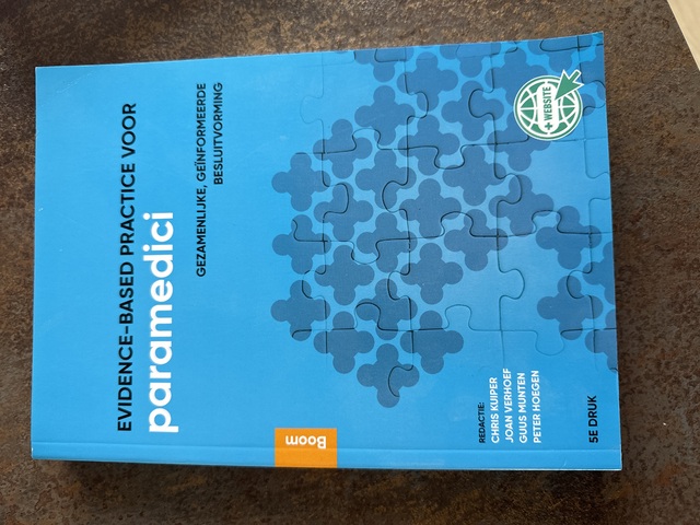 9789024428656-Evidence-based-practice-voor-paramedici