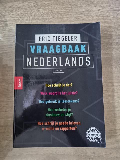 9789024428182-Vraagbaak-Nederlands