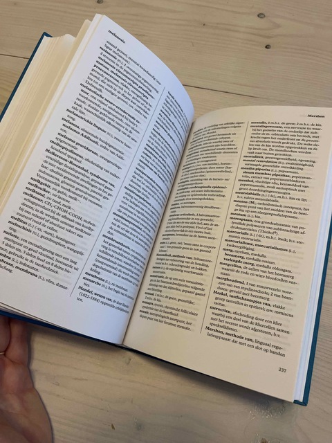 9789031339167-Tandheelkundig-woordenboek