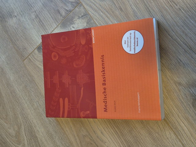9789059318502-Medische-basiskennis