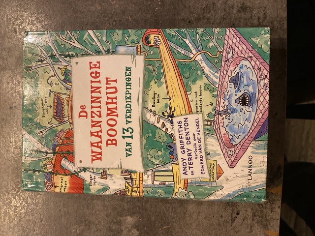 9789401409322-De-waanzinnige-boomhut-van-13-verdiepingen