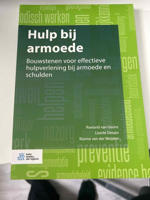 9789036821995-Hulp-bij-armoede