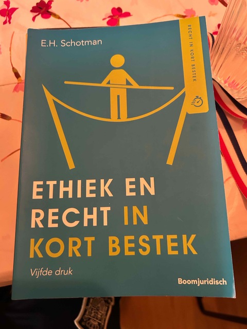 9789462906464-Ethiek-en-recht-in-kort-bestek