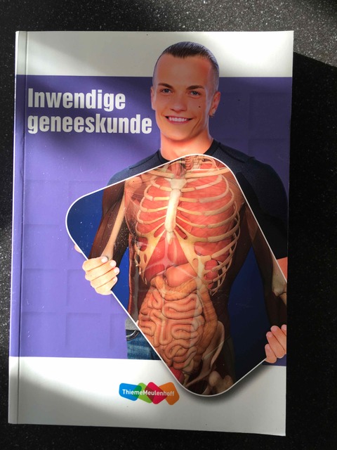 9789006921922-Inwendige-geneeskunde