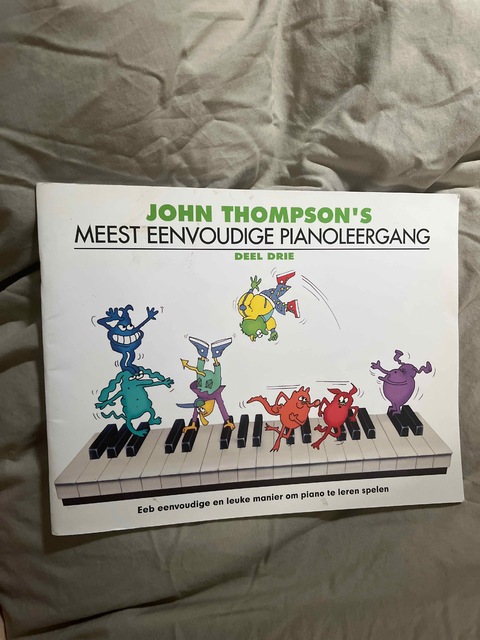 9781785580253-John-Thompsons-Meest-Eenvoudige-Pianoleergang