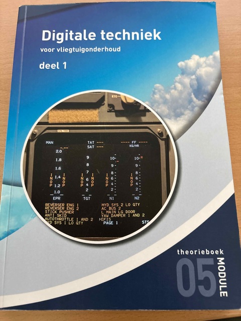 9789078206941-Digitale-techniek-voor-vliegtuigonderhoud-Module-5-deel-1-Theorieboek