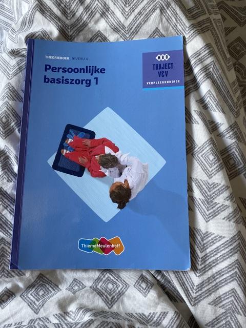 9789006910315-Persoonlijke-basiszorg-1-niveau-4