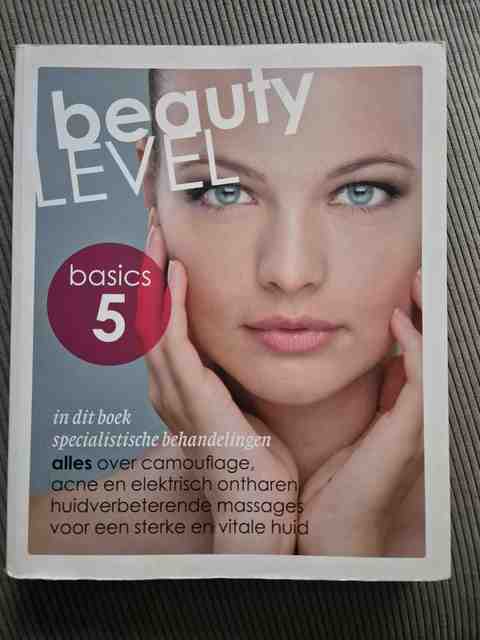 9789491277993-Beauty-level-basics-5-Specialistische-behandelingen