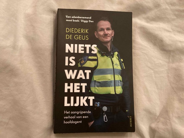 9789021343303-Niets-is-wat-het-lijkt