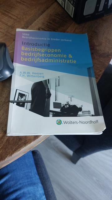 9789001376369-Introductie-basisbegrippen-bedrijfseconomie-en-bedrijfsadministratie-druk-2