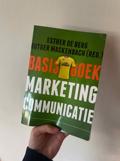 9789046905227-Basisboek-marketingcommunicatie