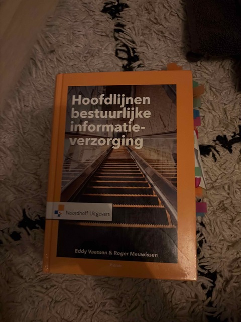 9789001823948-Hoofdlijnen-bestuurlijke-informatieverzorging
