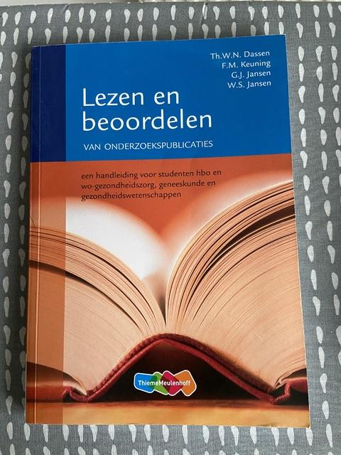9789006978063-Lezen-en-beoordelen-van-onderzoekspublicaties