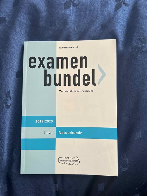 9789006690804-Examenbundel-havo-Natuurkunde-20192020