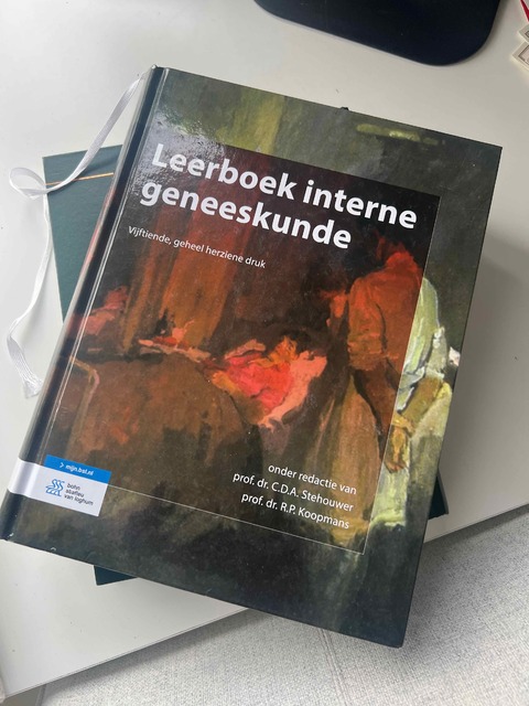9789036818407-Leerboek-interne-geneeskunde