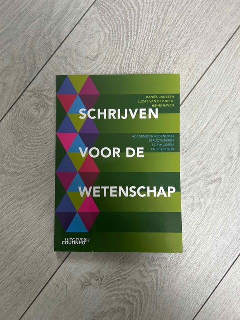 9789046908624-Schrijven-voor-de-wetenschap