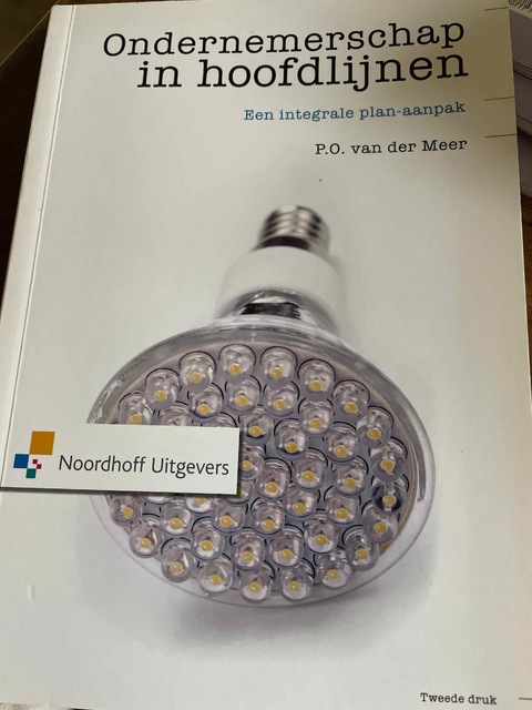 9789001784409-Ondernemerschap-in-hoofdlijnen