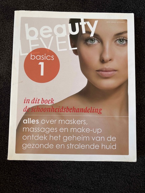 9789491277955-Beauty-Level-Basic-1-De-Schoonheidsbehandeling