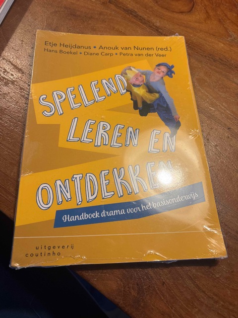 9789046905074-Spelend-leren-en-ontdekken