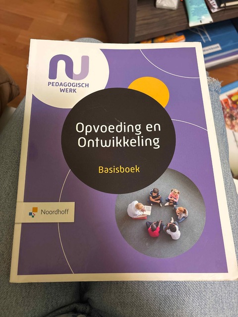 9789001734701-Basisboek-Opvoeding-en-Ontwikkeling-Leerboek