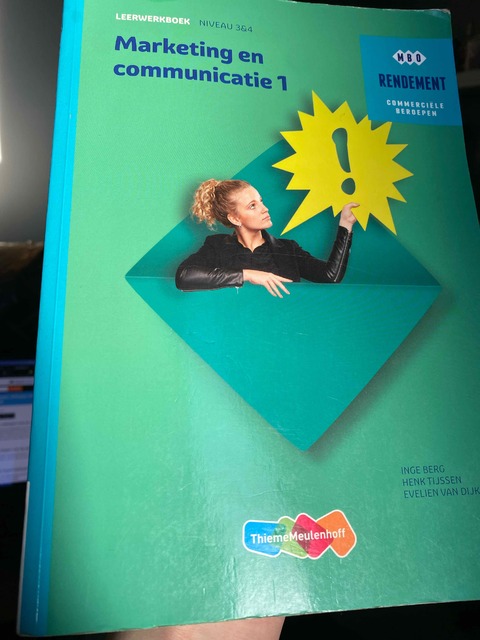 9789006372274-Marketing-communicatie-Niveau-34-Deel-1-Leerwerkboek