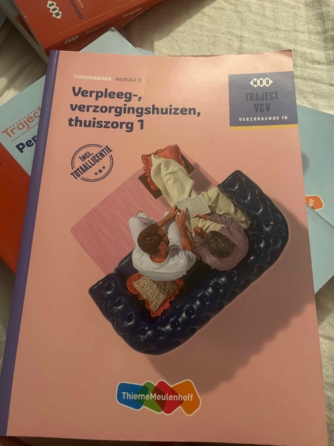 9789006952940-Traject-Combipakket-VVT-deel-1-niv-3-boek-en-totaallicentie-1-jaar