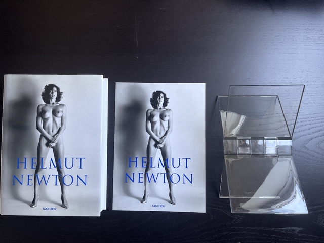9783836519083-Helmut-Newton-Sumo