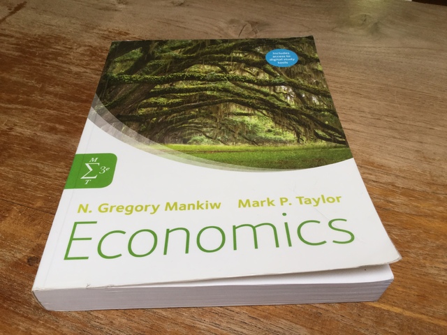 9781408093795-Economics