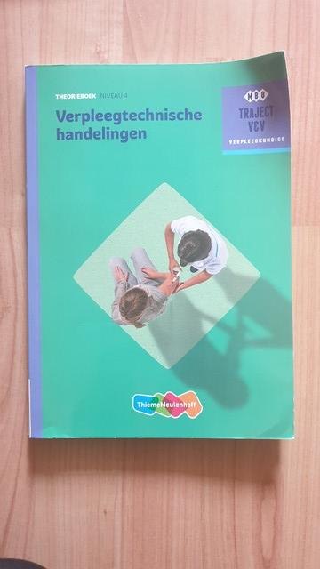 9789006910353-Verpleegtechnische-handelingen-niveau-4-Theorieboek