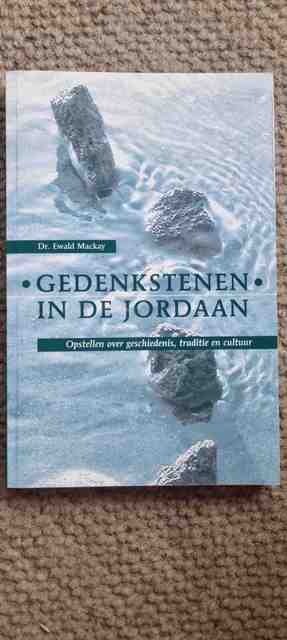 9789058291875-Gedenkstenen-In-De-Jordaan