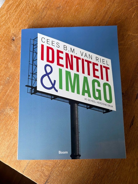 9789052617640-Identiteit-Imago